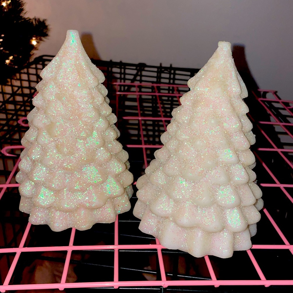 Light up sparkling Christmas trees